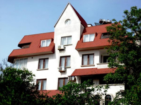 Отель Hotel VALDI  Ахтопол